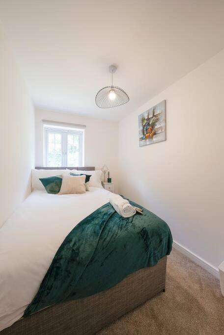 Stylish 2-Bed Home - For Company Contractor And Leisure Stays - Nec, Airport, Hs2, Contractors, Resort World Birmingham Exterior foto
